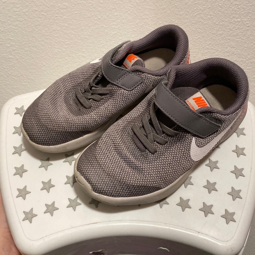 Girls Nike Flex Experience RN 7 shoes